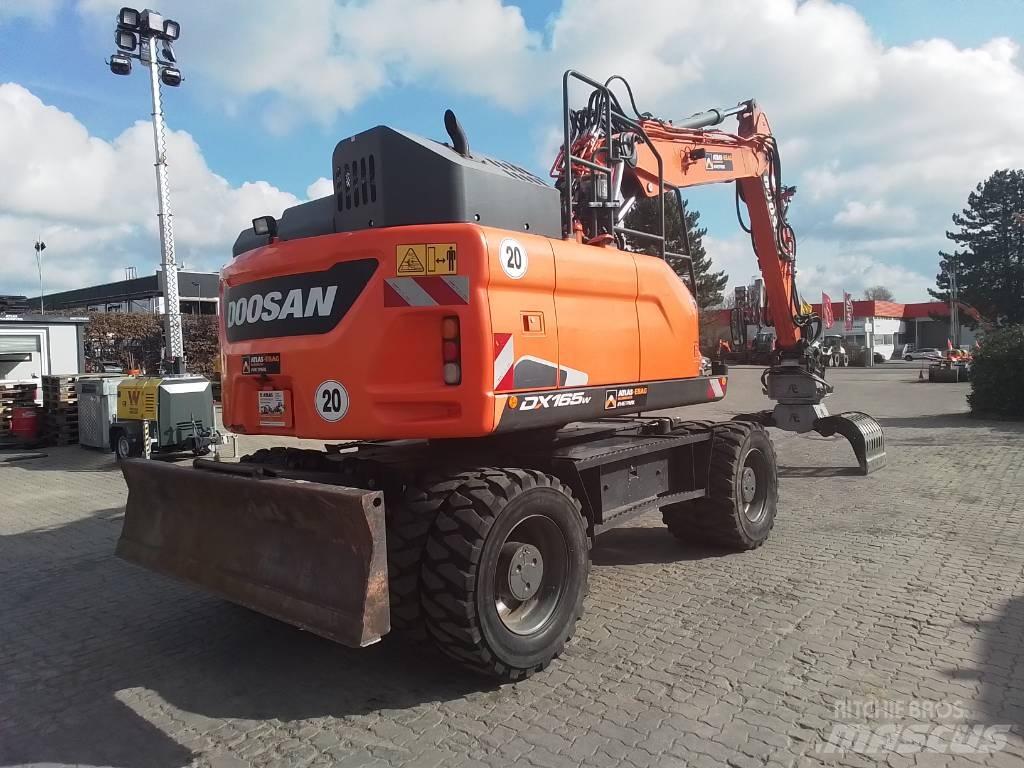 Doosan DX 165 W-5 Колёсные экскаваторы