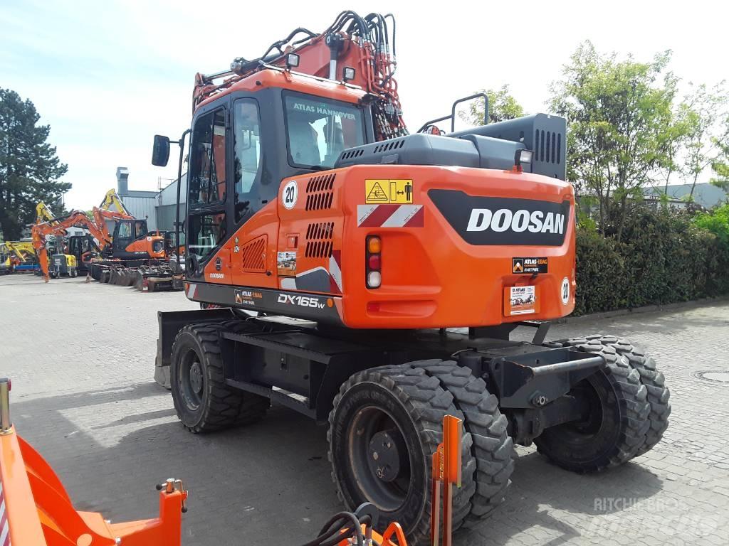 Doosan DX 165 W-5 Колёсные экскаваторы
