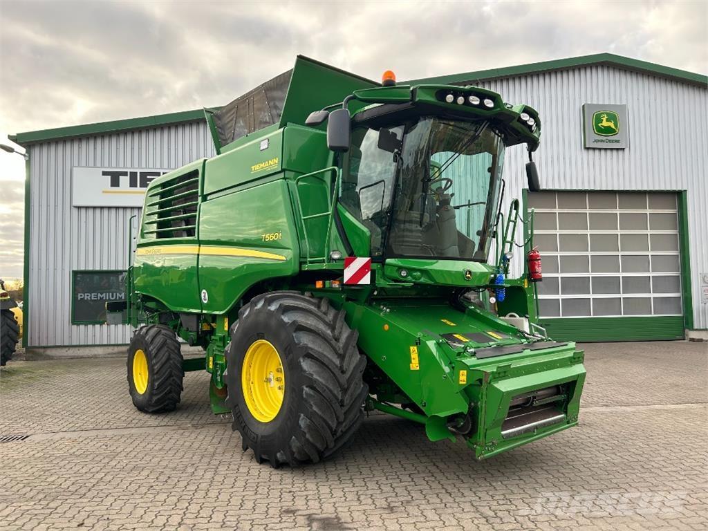 John Deere T560 Зерноуборочные комбайны