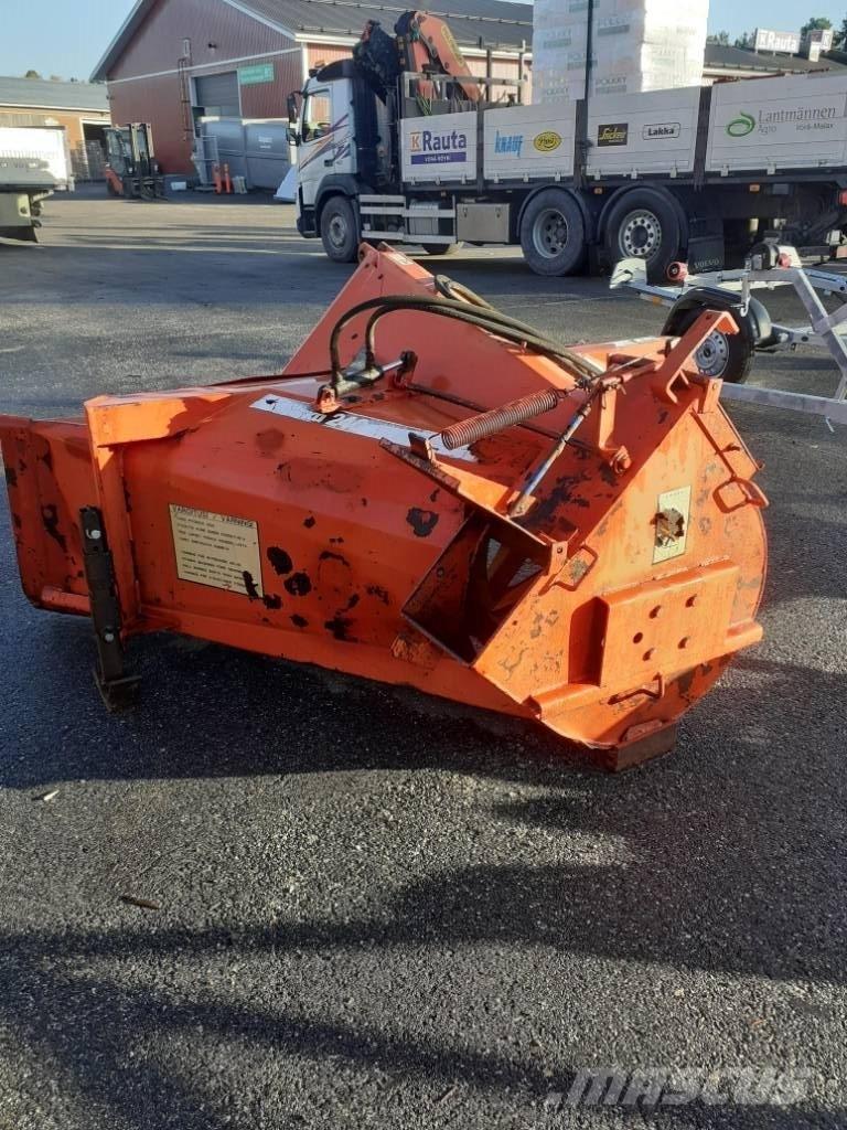 Esko 240 lumilinko Снегоуборщики
