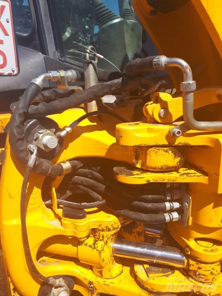 JCB 3 CX Экскаваторы-погрузчики