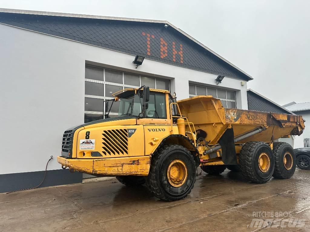 Volvo A 25 D Nr.8 Шарнирно-сочленённые самосвалы