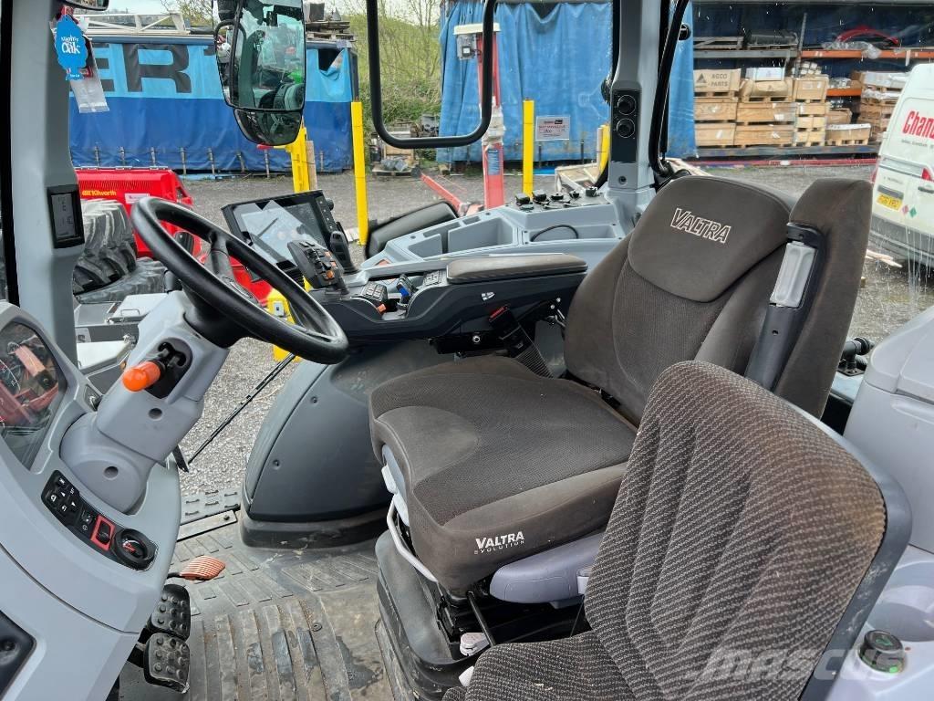 Valtra T 254 V Трактора