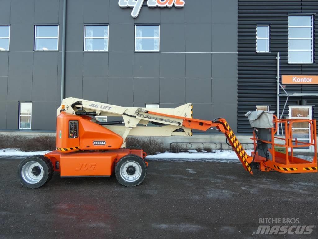 JLG E 450AJ  Bomlift Коленчатые подъемники