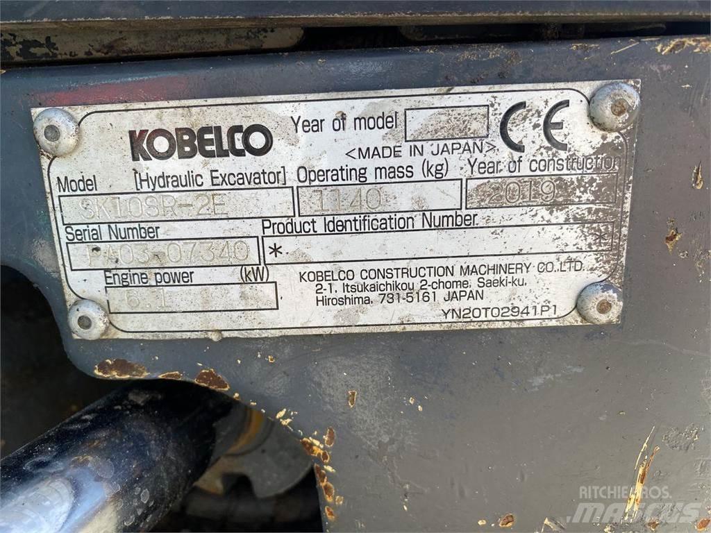 Kobelco SK10SR-2 Колёсные экскаваторы