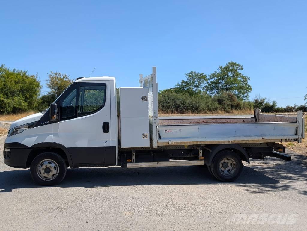 Iveco 35-12 Бортовые фургоны