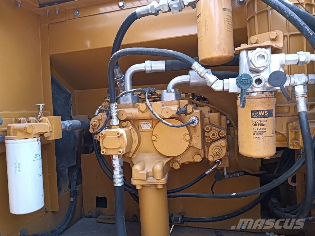 CAT 325 D Гусеничные экскаваторы