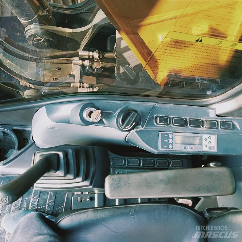 Kobelco SK200-8 Гусеничные экскаваторы