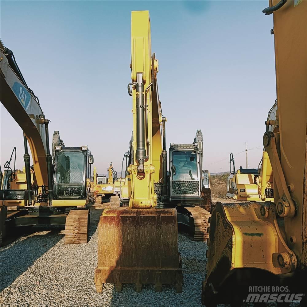 Kobelco SK200-8 Гусеничные экскаваторы