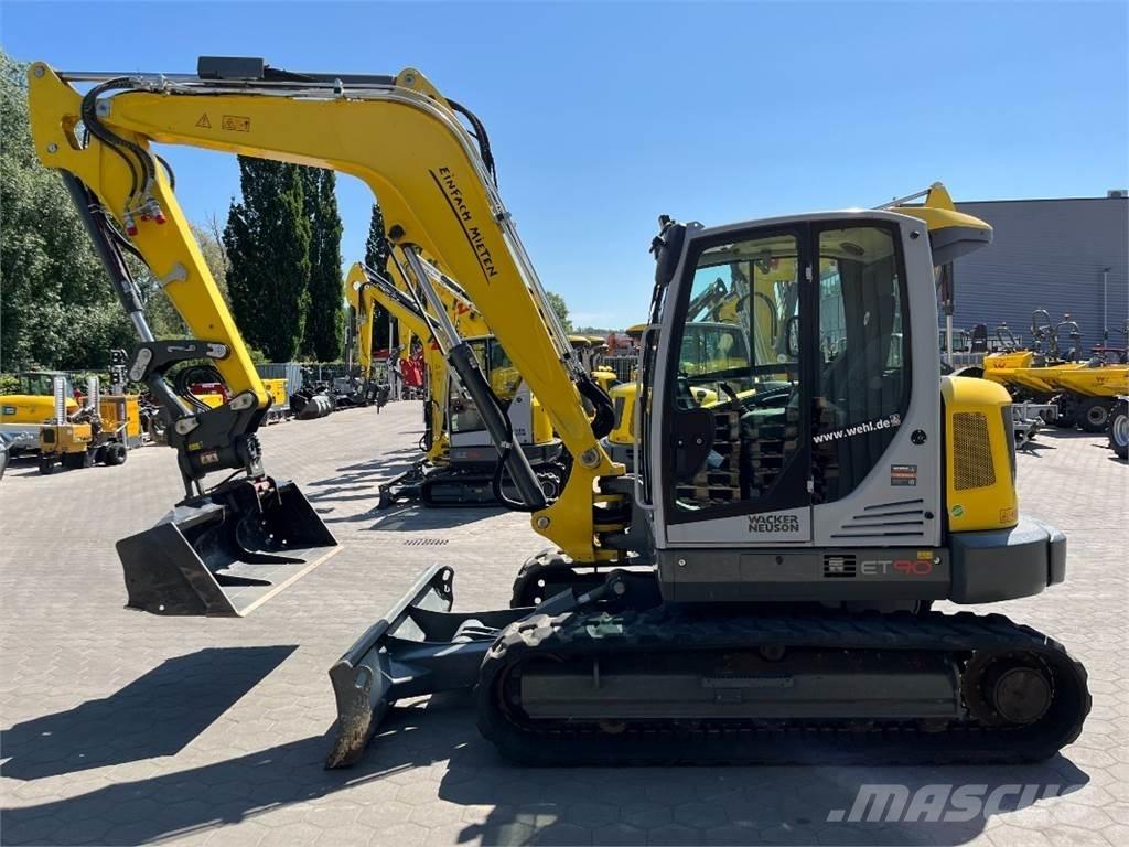 Neuson ET90 Малые экскаваторы 7т-12т