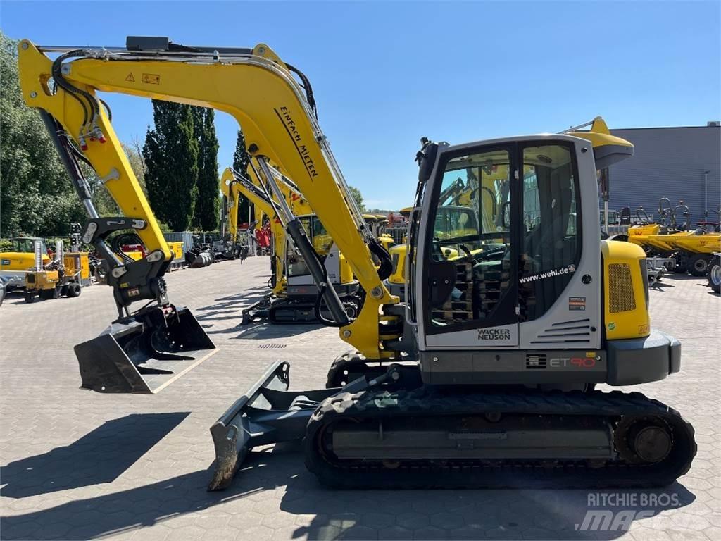 Neuson ET90 Малые экскаваторы 7т-12т