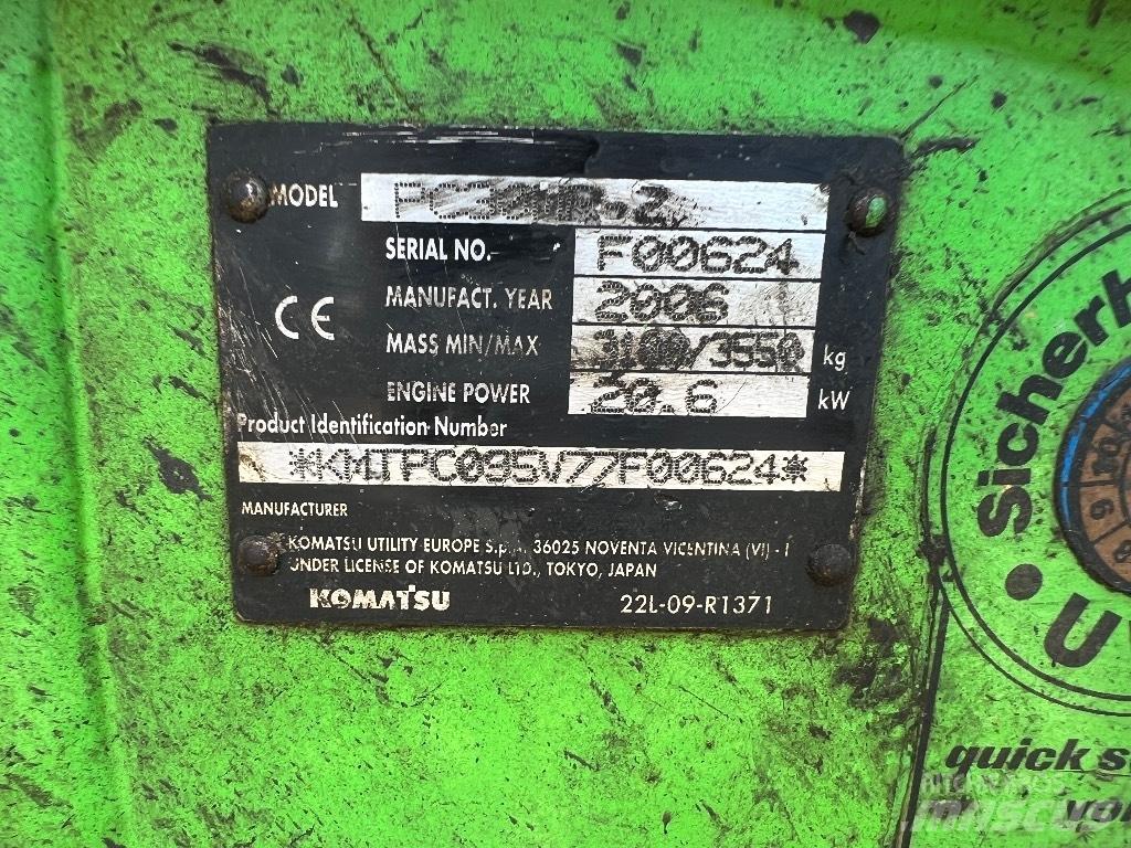 Komatsu PC 30 MR-2 Мини-экскаваторы
