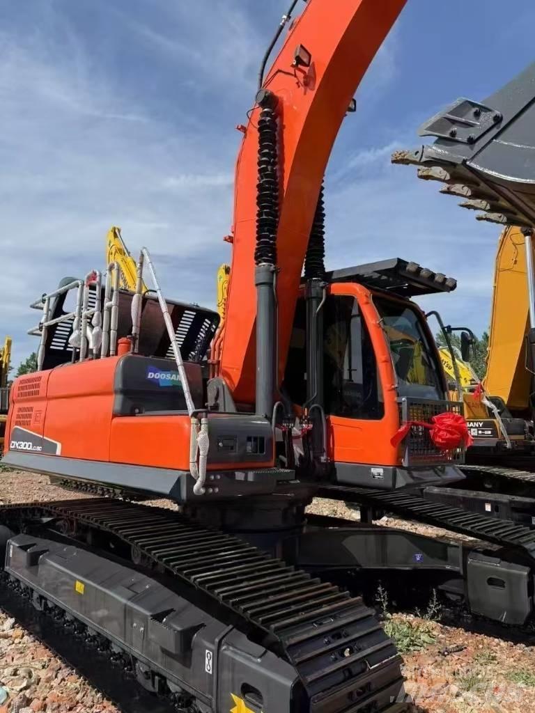 Doosan DX300LC-9C Гусеничные экскаваторы