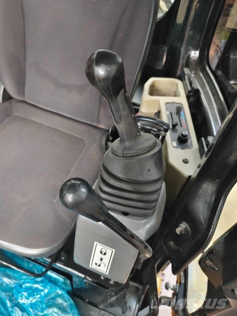 CAT 303.5E Мини-экскаваторы