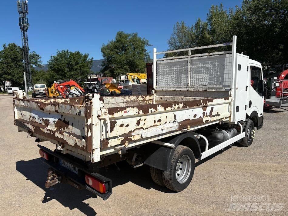 Nissan CABSTAR 35.12 Бортовые фургоны
