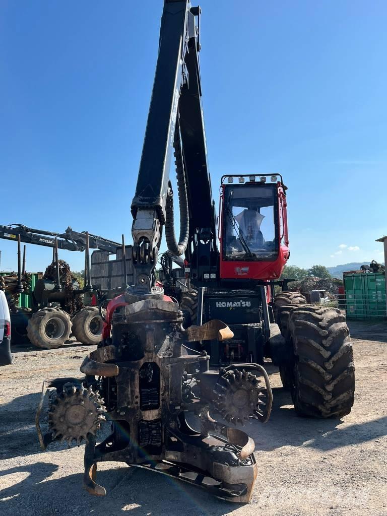 Komatsu 951 Харвестеры