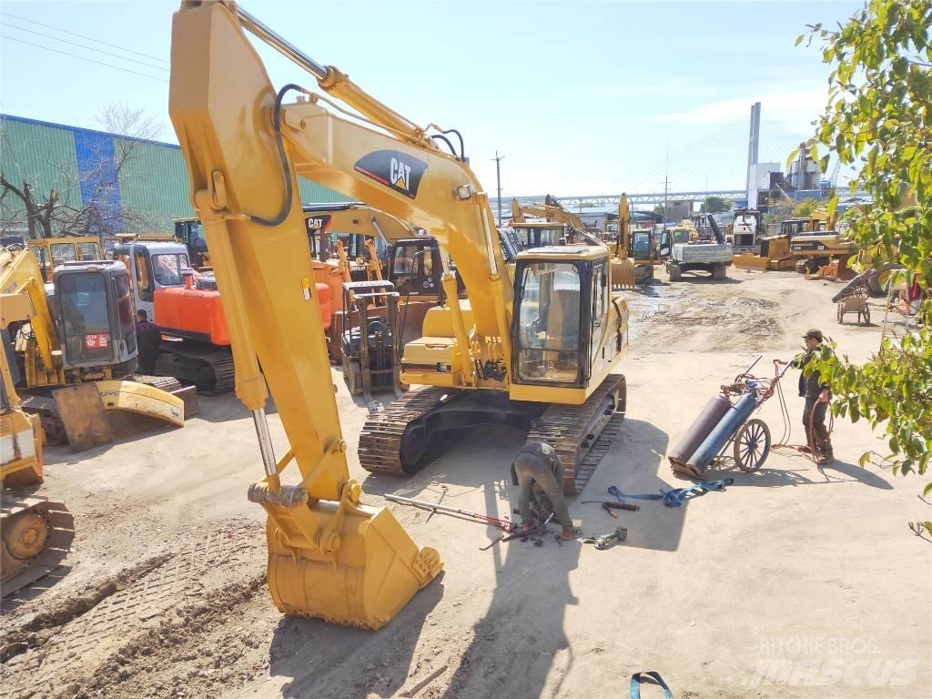 CAT 320B Гусеничные экскаваторы