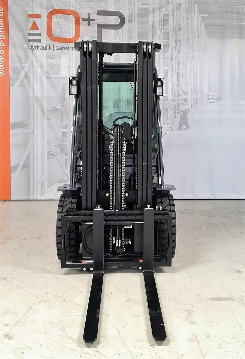Toyota 02-8FGF30 Газовые погрузчики