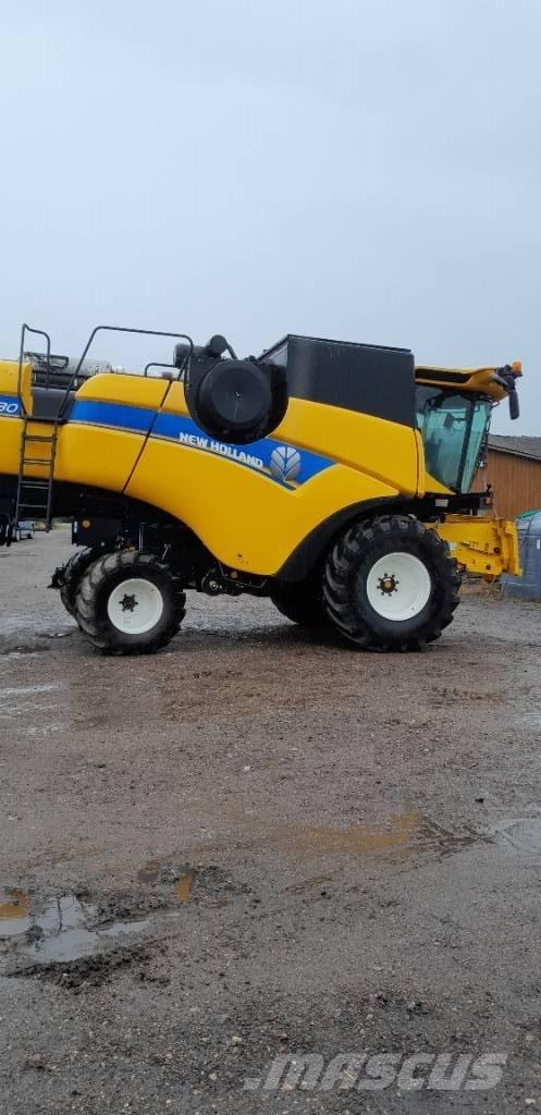 New Holland CX5.80 Зерноуборочные комбайны