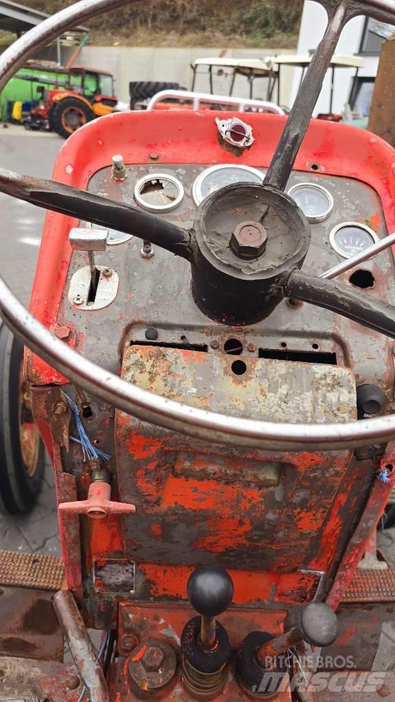 Massey Ferguson 175 Трактора