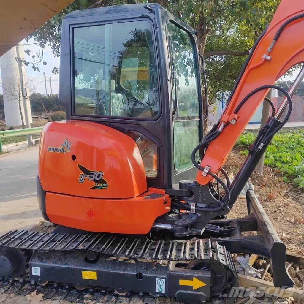 Kubota U 30 Мини-экскаваторы