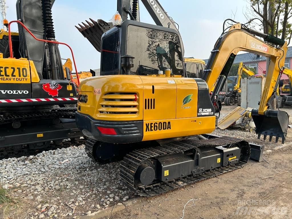 XCMG XE 60 D Мини-экскаваторы