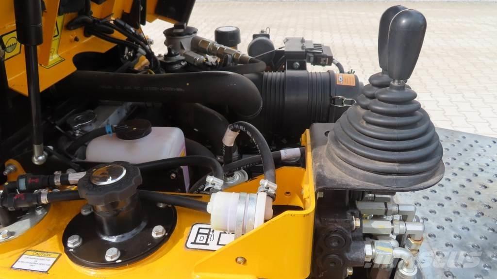 JCB 1T-2HT Мини-самосвалы