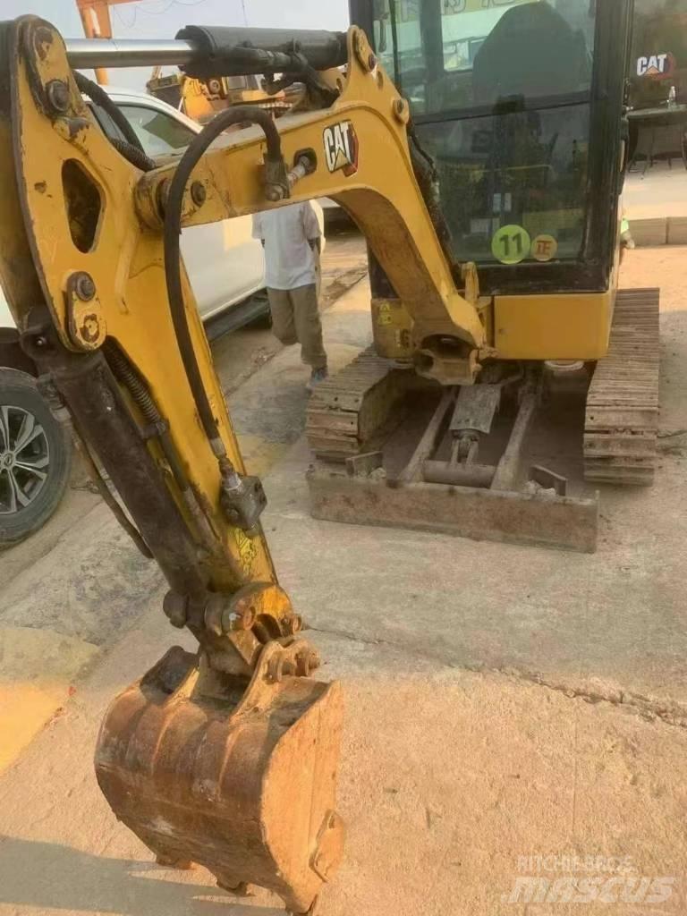 CAT 302 Мини-экскаваторы