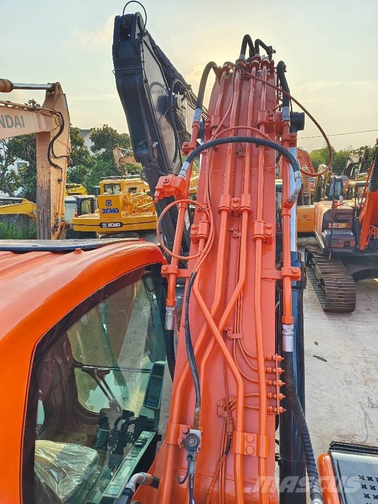 Doosan DX 225 LC-9C Гусеничные экскаваторы