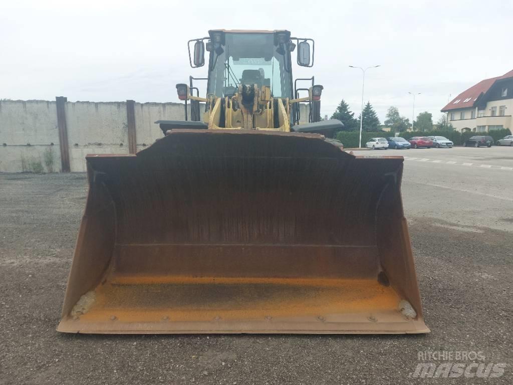 CAT 950G Фронтальные погрузчики