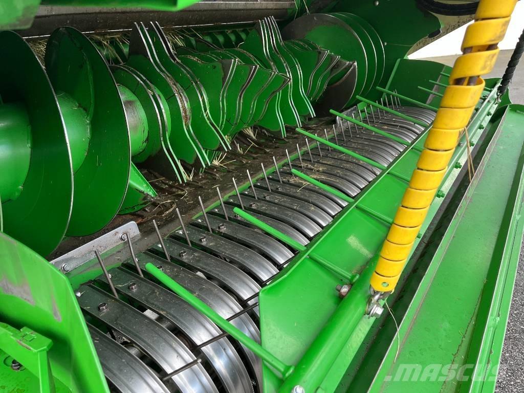 John Deere V 451R Рулонные пресс-подборщики
