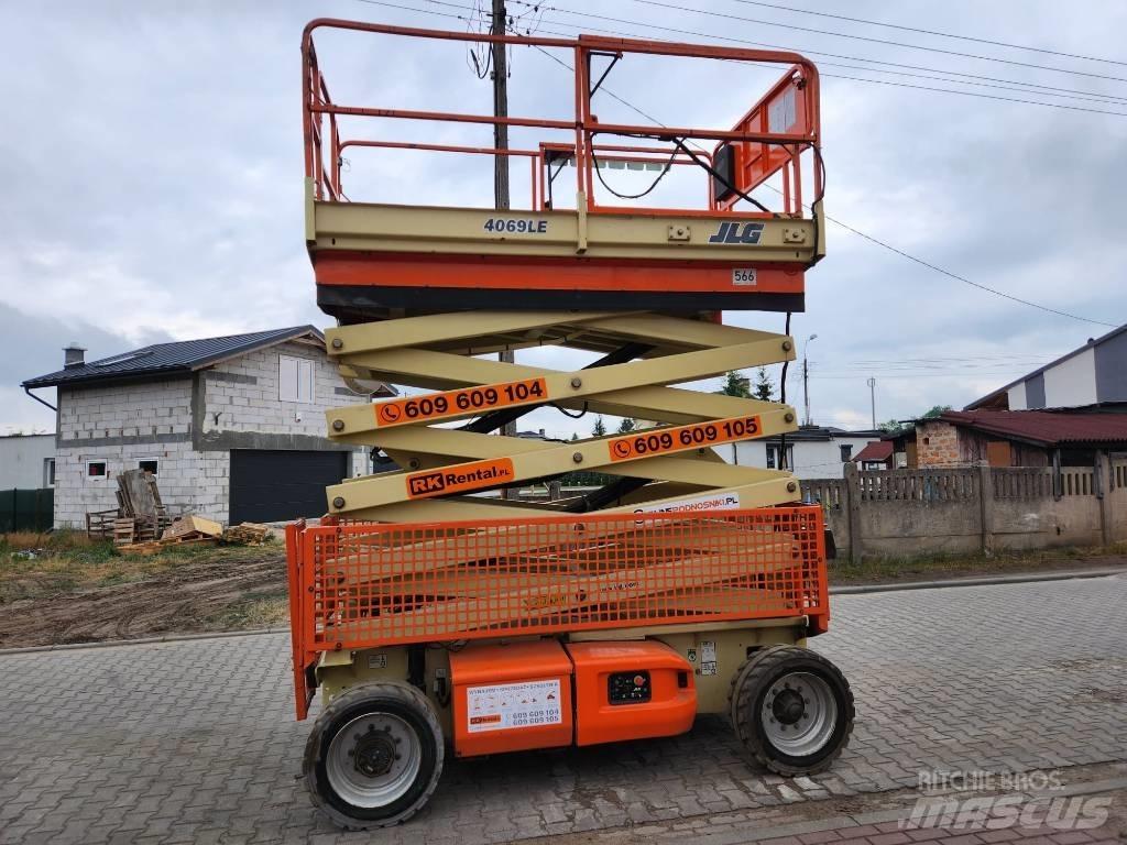 JLG E 4069 LE Ножничные подъемники