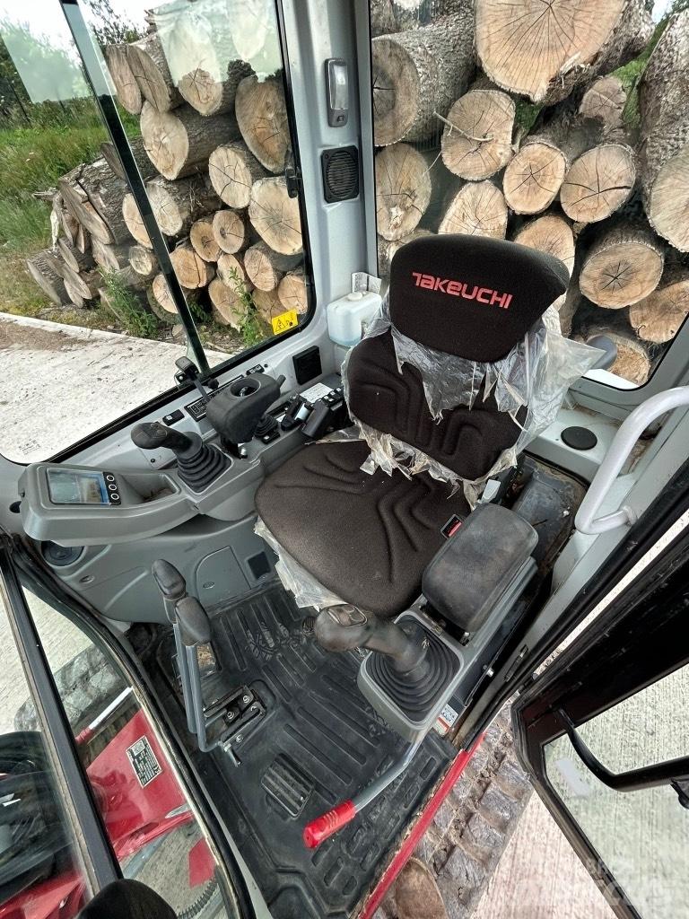 Takeuchi TB 225 Мини-экскаваторы