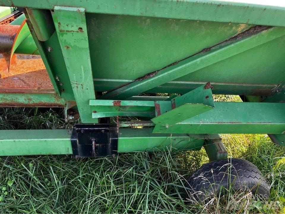 John Deere 643 Жатки