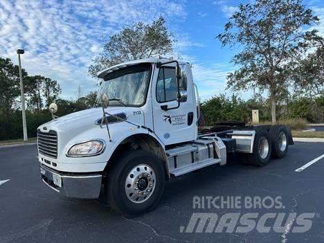 Freightliner M2 Седельные тягачи