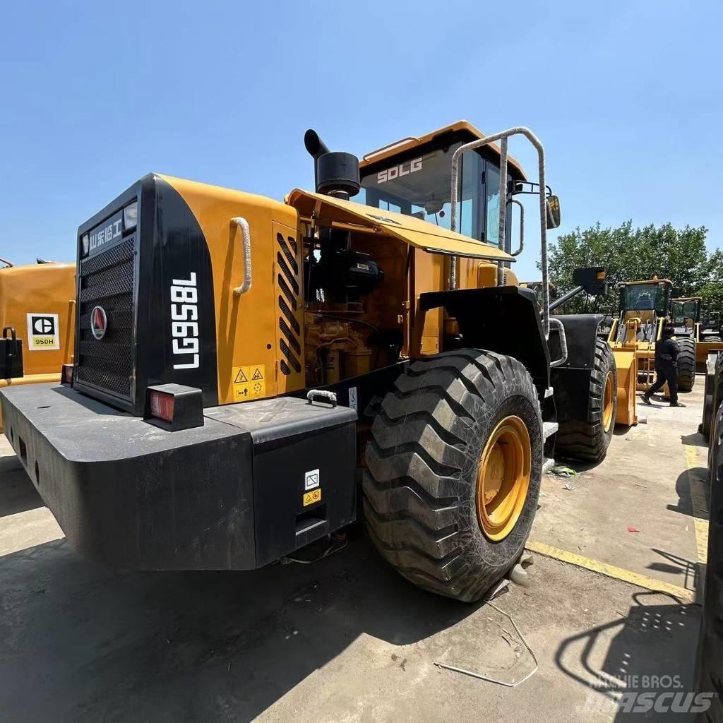 SDLG 958L Фронтальные погрузчики
