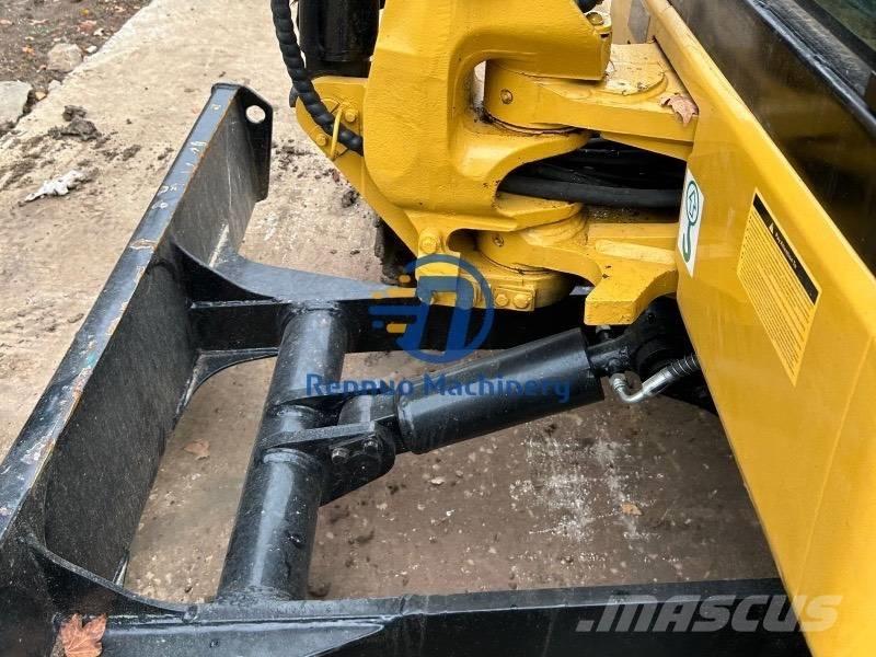 CAT 303.5 E Мини-экскаваторы