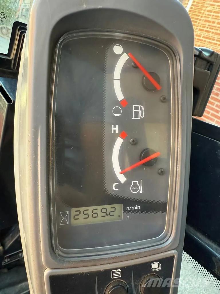 Kubota KX016-4 Мини-экскаваторы