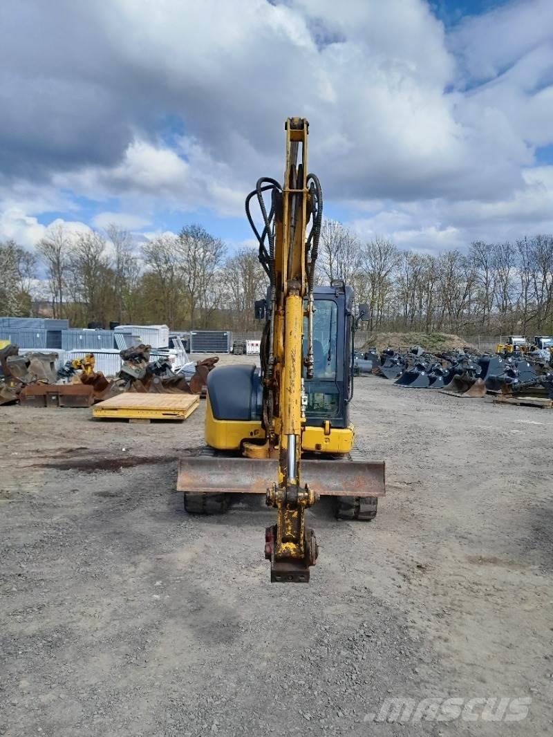 Komatsu PC55MR-3 Мини-экскаваторы