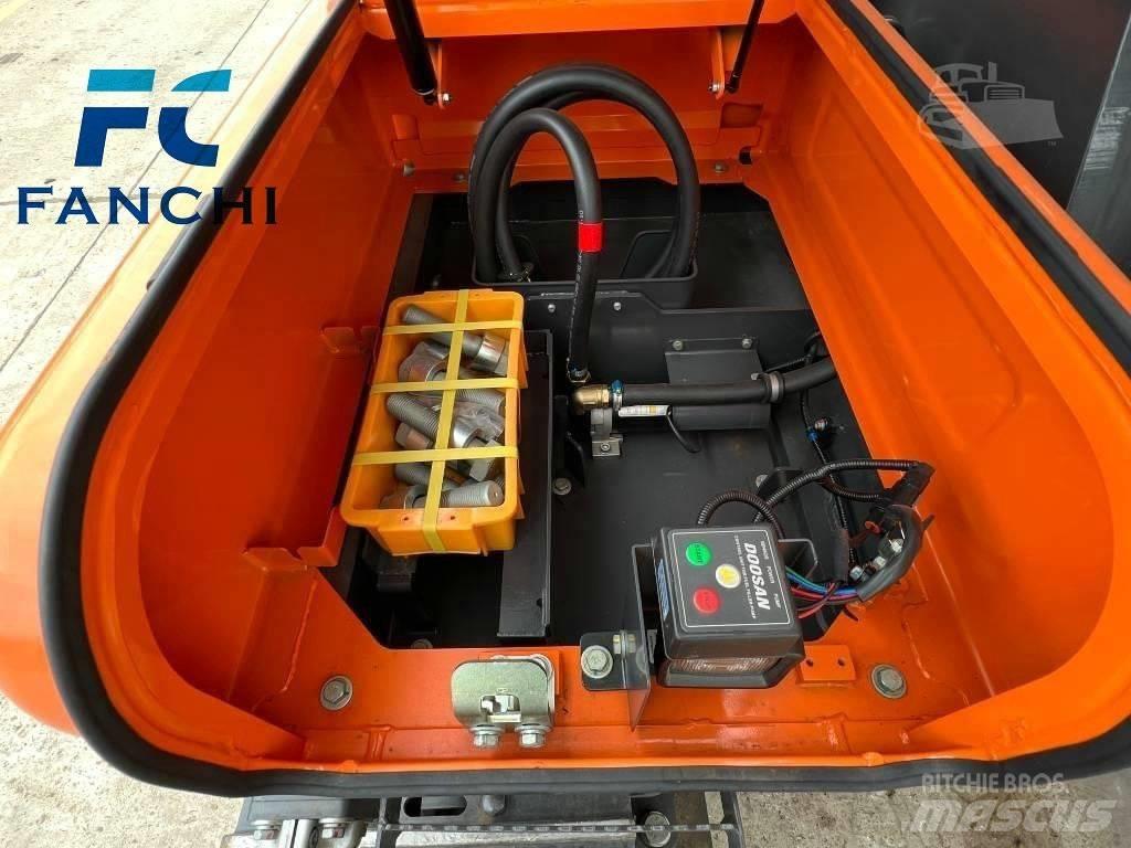 Doosan DX 530 LC-5 Гусеничные экскаваторы