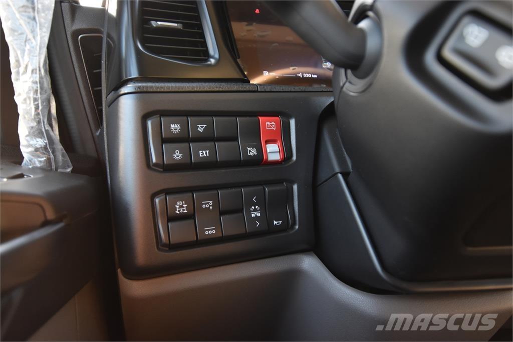 Scania R590 8X4 Шасси с кабиной