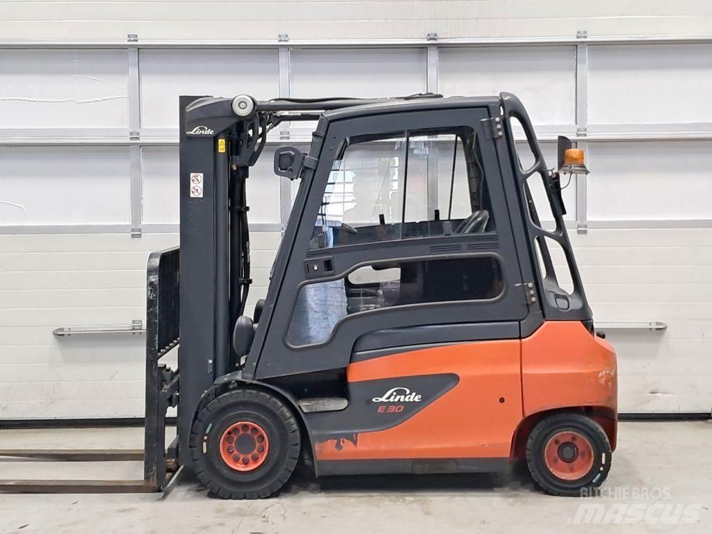 Linde E30-01 Электропогрузчики