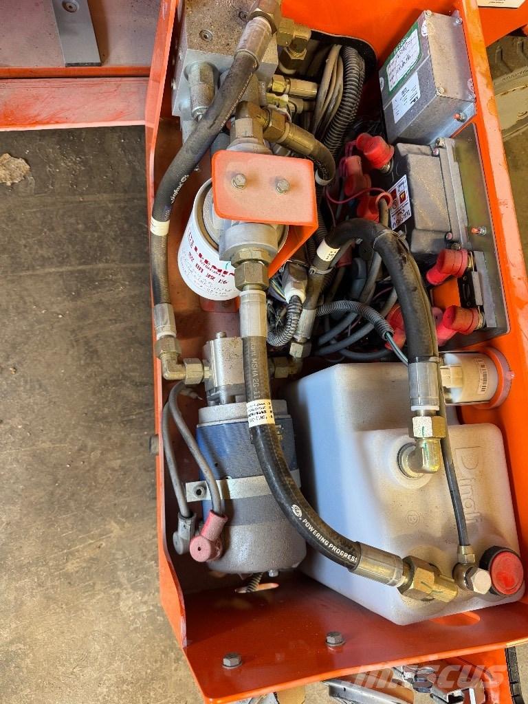 Dingli JCPT 0807 Ножничные подъемники