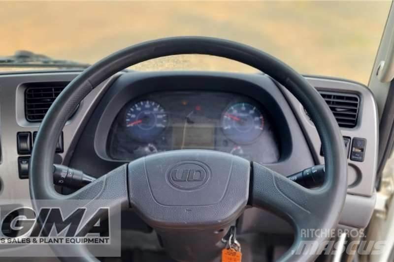 UD Croner PKE280 Специальные грузовики