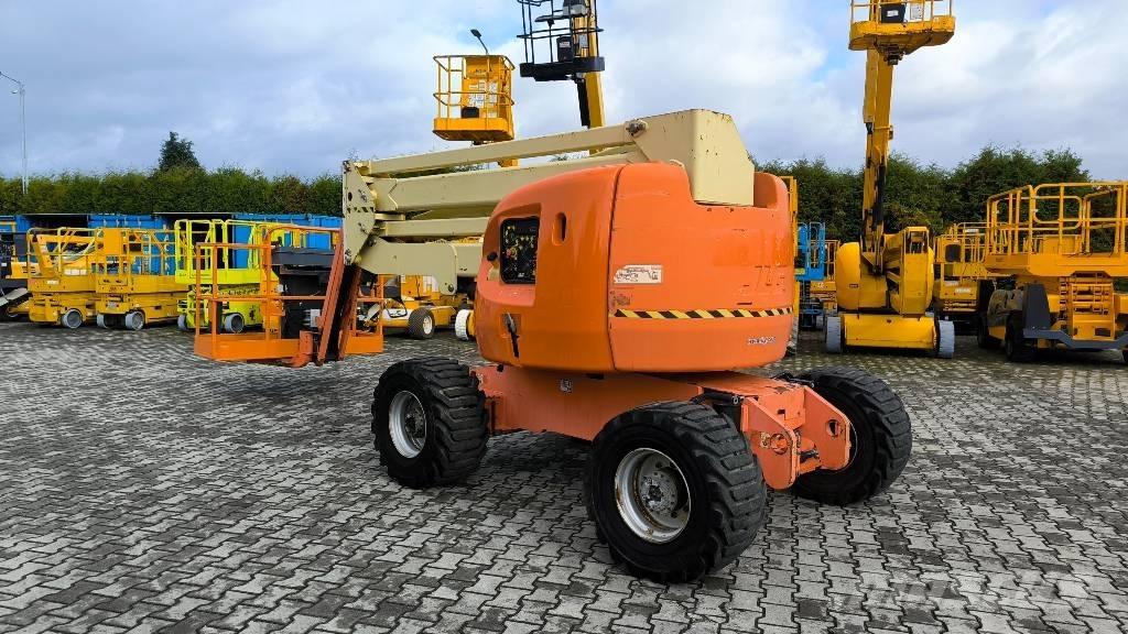 JLG 450 AJ Коленчатые подъемники
