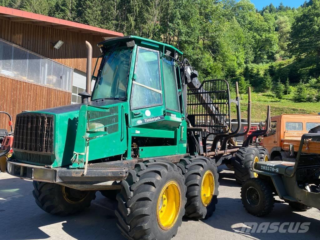 John Deere 1110 Форвардеры