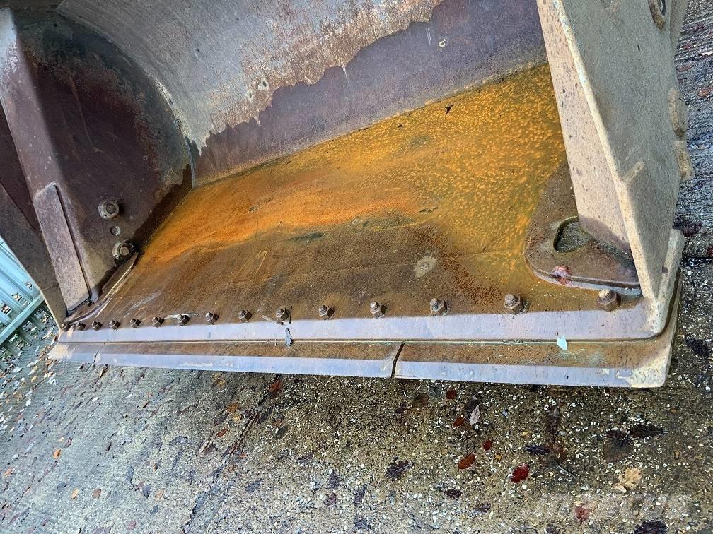 JCB 457 HT Фронтальные погрузчики