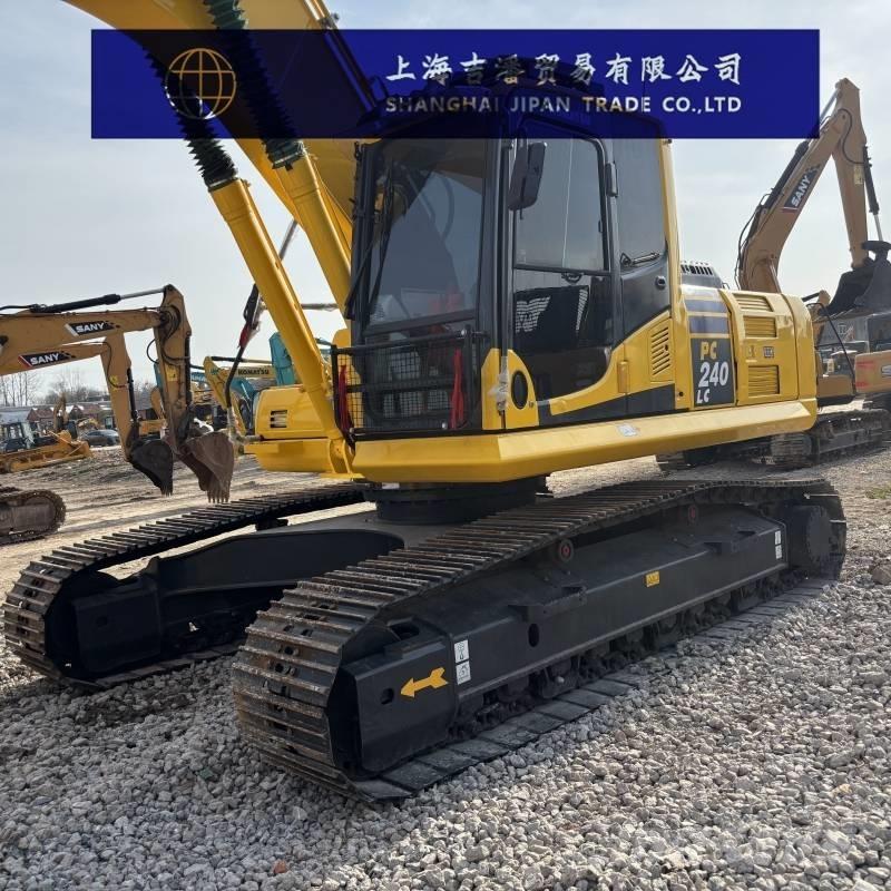 Komatsu PC 240 Гусеничные экскаваторы