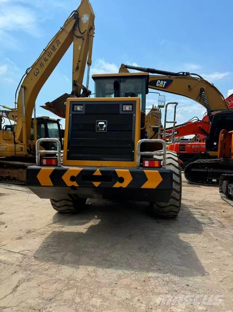 XCMG ZL 50 GN Фронтальные погрузчики