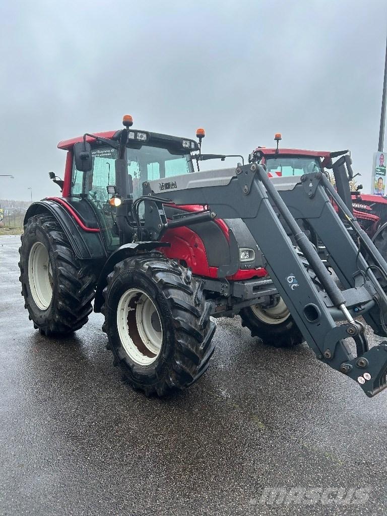 Valtra N 121 Трактора
